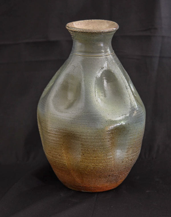 ceramic-vessel-by-Don-Porcella